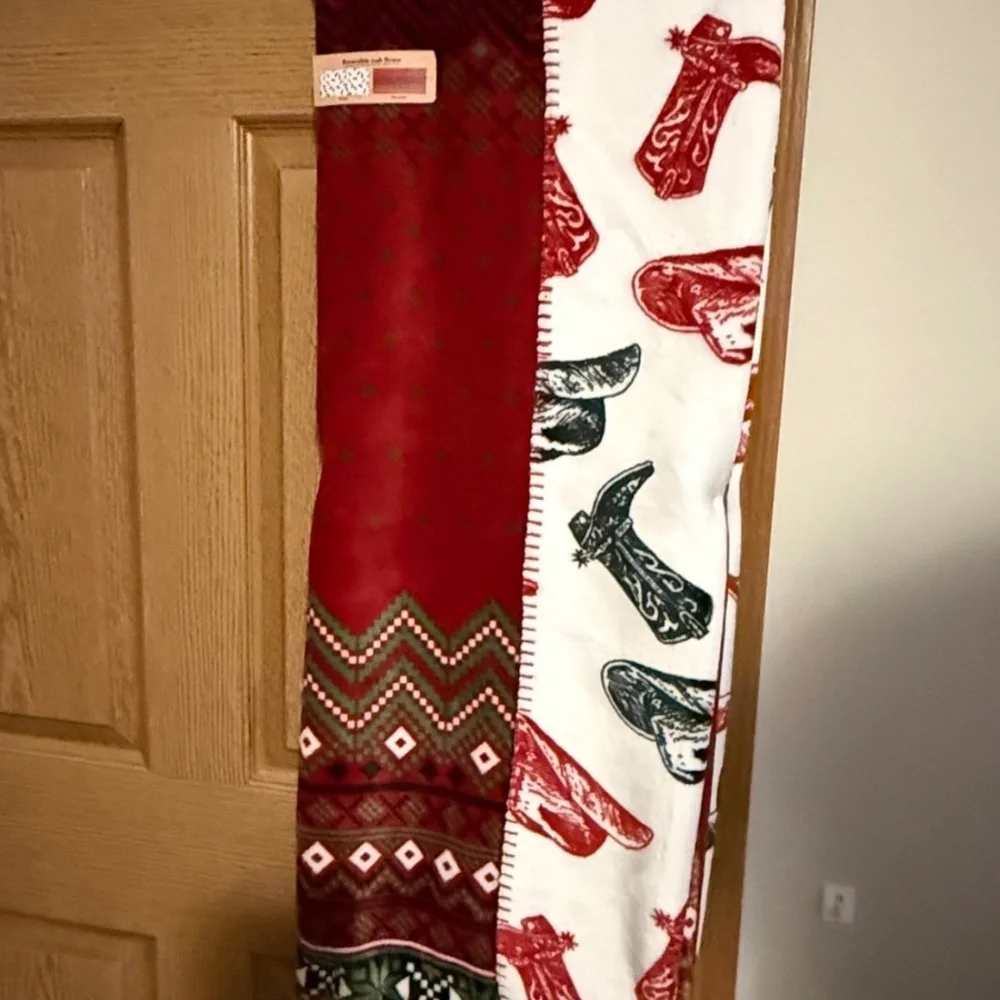 Wrangler christmas throw